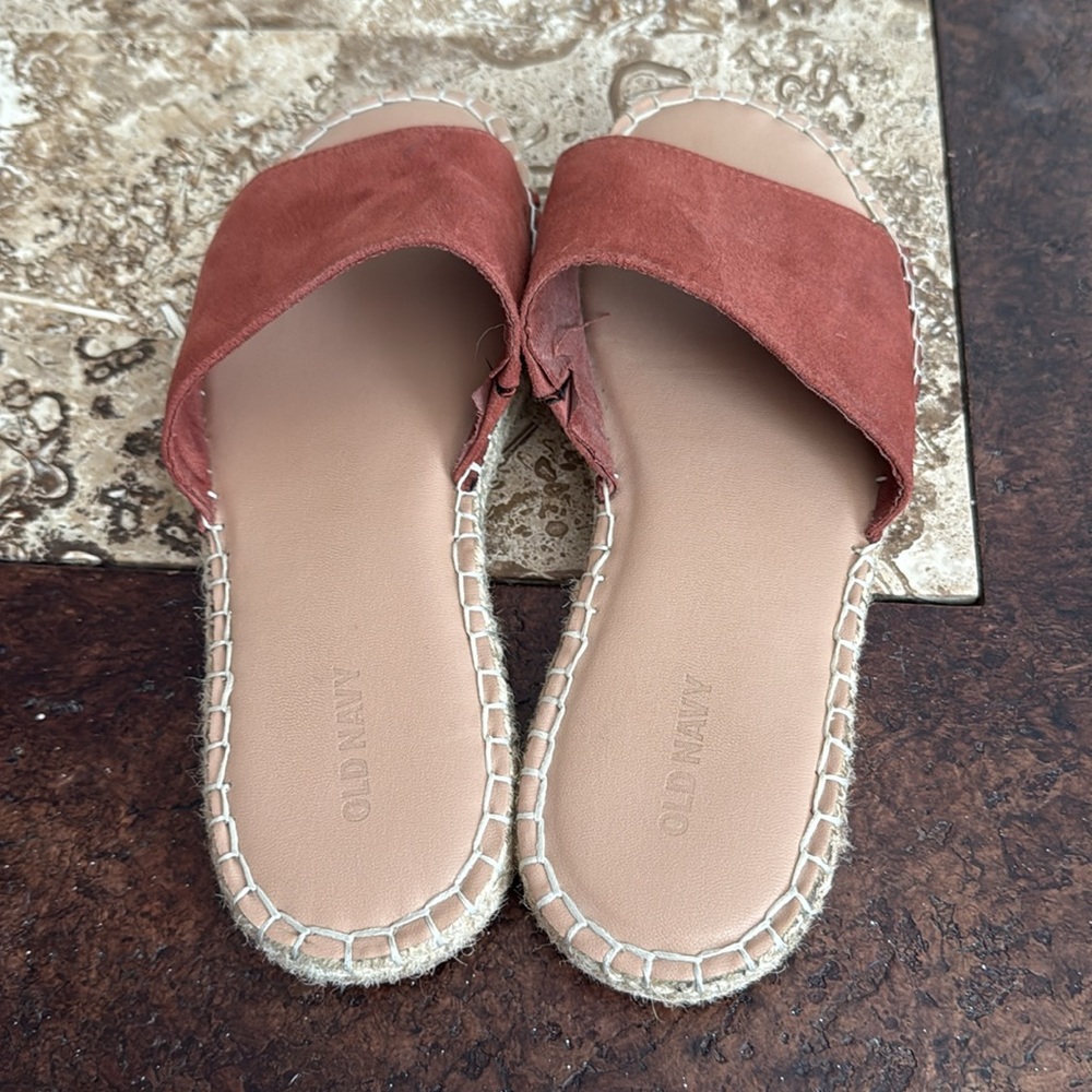 SANDALS - Picture 3 of 3